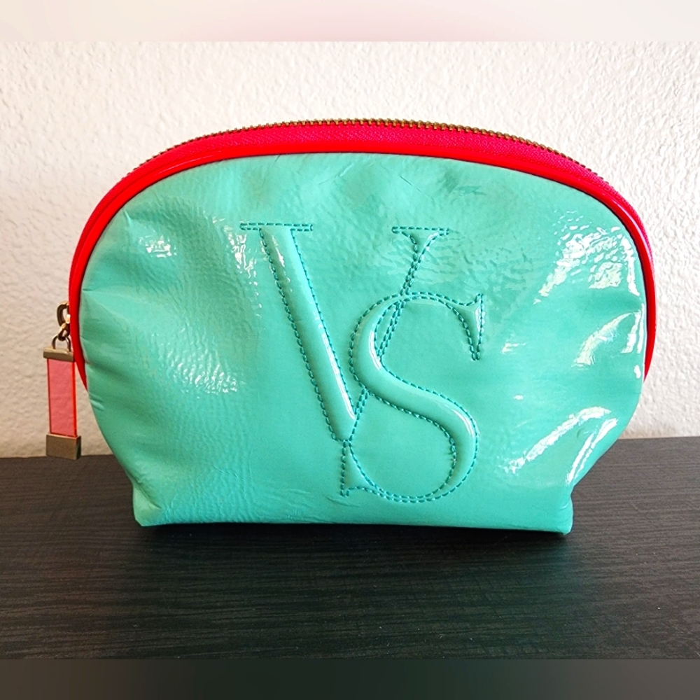 VTG Victoria's Secret Make-Up Bag